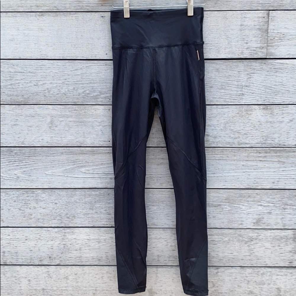Black high rise Sweaty Betty leggings